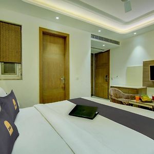 Comfort Triple Room Shower